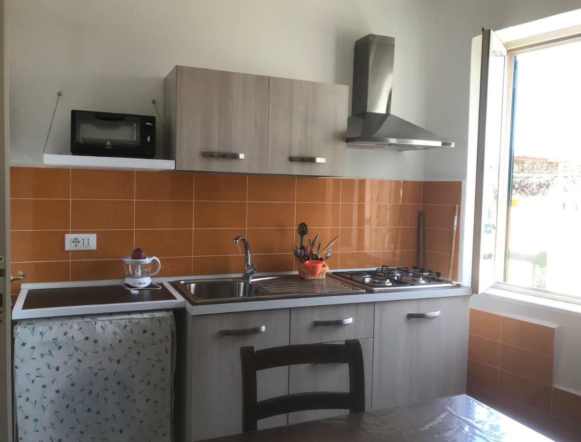 Casette Sul Porto Isquia Exterior foto